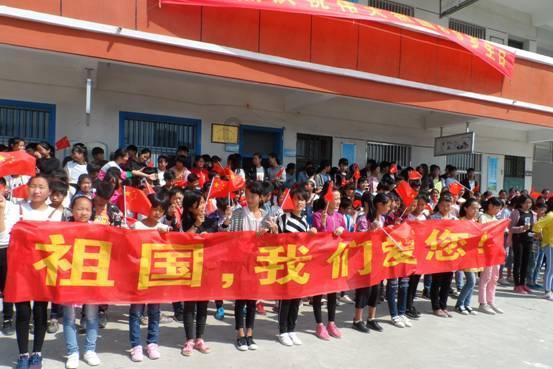 港股全线走强,网易-S领涨,低费率恒生科技ETF基金(513260)盘中大涨超3%